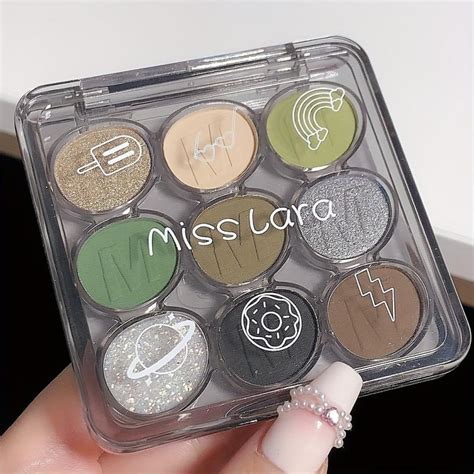 9 Colors Eyeshadow Palette Shimmer Matte Glitter Finish Waterproof – CRAZE