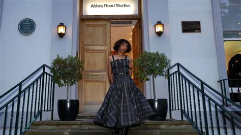 JAM HOT - Jamie xx, Romy et Oliver Sim réunis : Nia Archives transforme 'Waited All Night ...