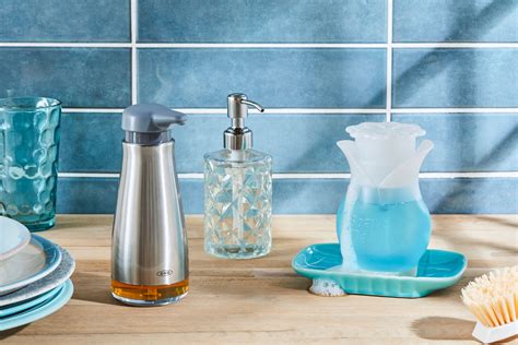 The 9 Best Soap Dispensers Our Editors Recommend