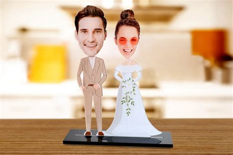 El hombre de la señora Caricature