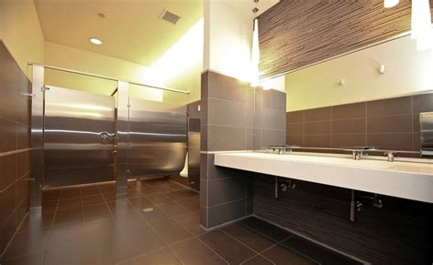 Commercial Bathroom Interior Design 的图像结果
