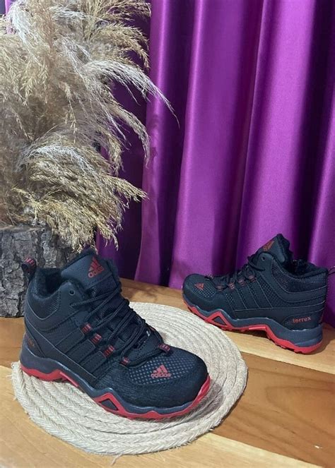 Adidas Terrex Bot İçi Kürklü Su Geçirmez Çocuk Ayak Yapısı Adidas Spor ...