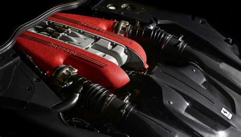 Horacio Pagani acquista una Ferrari F12 TDF, la serie limitata da 780CV ...