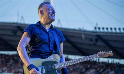 Bruce Springsteen is in 'great shape' while recovering from peptic ulcer