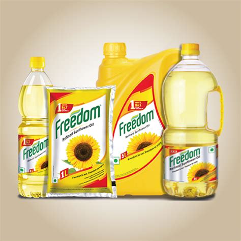 Freedom Refined Sunflower Oil - No.1* Brand in INDIA