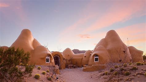 This $1.3 Million Dome Home Seamlessly Blends Into the Desert | Architectural Digest