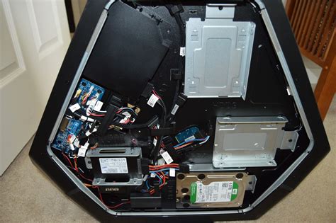 Alienware Area 51 R2 Door 的图像结果