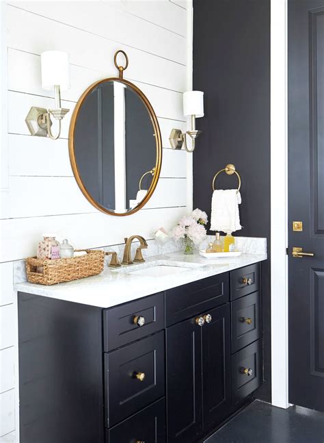 10 Black Bathroom Ideas That Exude Sophistication