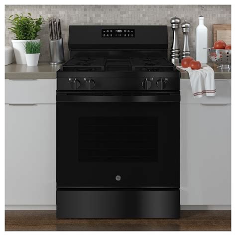GE 30-in 4 Burners 5.3-cu ft Self & Steam Cleaning Freestanding Smart ...