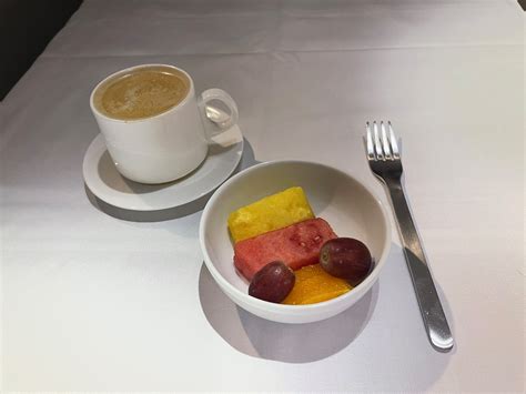 Qantas First Class Menu 的图像结果