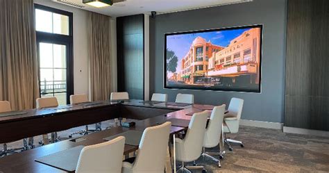 Conference Room Digital Signage 的图像结果