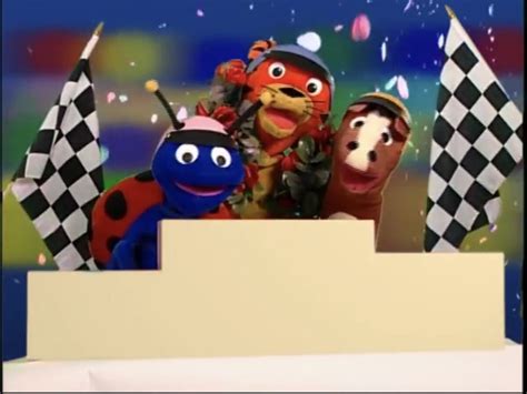 Small Club Cheering Sound Effects 的图像结果