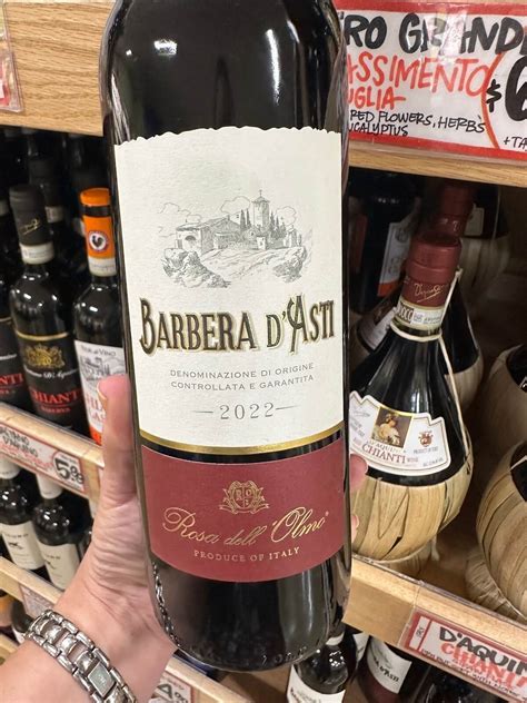 The Best Trader Joe's Wines Under $20 | StyleBlueprint