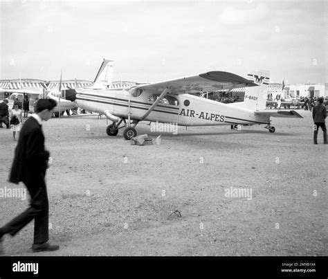 Astazou porter hi-res stock photography and images - Alamy