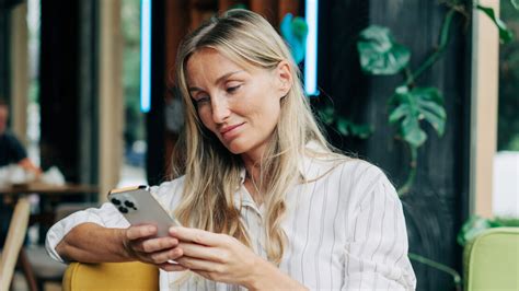 Image result for Visual Voicemail O2 Blau