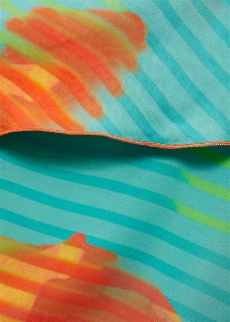 Printed dress with turn-down neckline - Women | MANGO USA