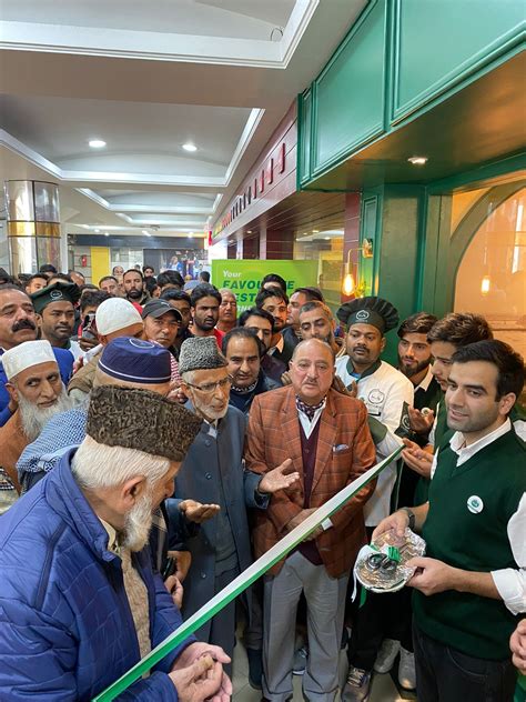 Qatra Qatra Parsa: Inspiring journey of a Kashmiri who owns 30 restaurants