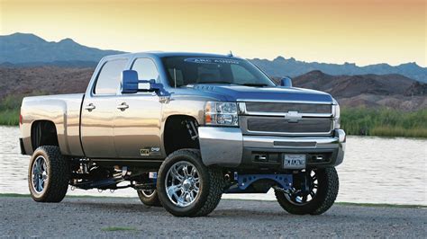 Rolling Thunder: 2008 Chevy Silverado 2500HD