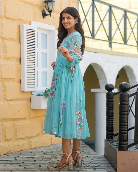Buy Burr Mallow Maxi Dress for Women Online in India – Ambraee