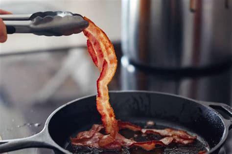 how to cook bacon to get the most grease