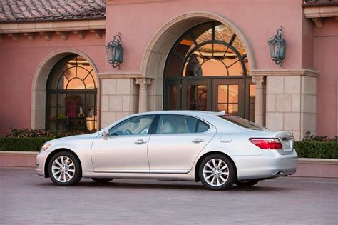 2010 Lexus LS 460