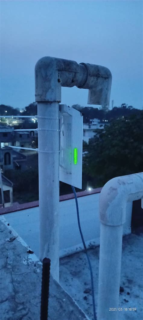 TP-Link 5GHz N300 Long Range Outdoor CPE for PtP and PtMP Transmission ...