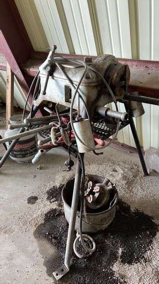 Image result for RIDGID Model 400 Pipe Threader