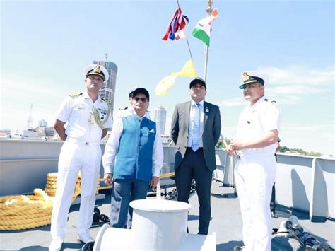 Sri Lanka's State Minister of Defence, Indian High Commissioner visit ...