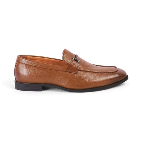Buy Loafers & Moccasins for Men Online in India at Tresmode.com