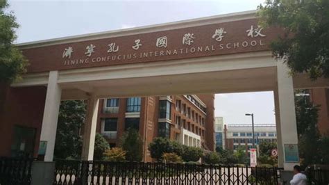 2012年中国教育在线出国留学趋势调查报告