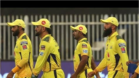 IPL 2021 के बीच धोनी के धुरंधर ने लिया संन्यास का फैसला, अब देश के लिए ...
