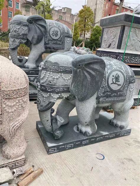 石雕大象 - 重庆市北碚区雄狮雕刻厂