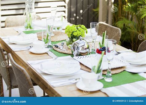 Outdoor table setting stock photo. Image of dinner, restaurant - 24905912