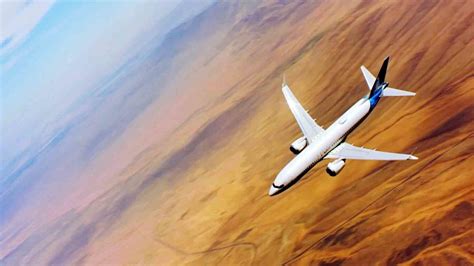 Inside the 737 test plane that Boeing beats the bejesus out of ...