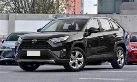 全新丰田RAV4荣放 售17.48-25.88万_凤凰网汽车_凤凰网