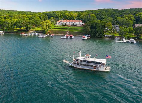 Lake Geneva Boat Tours Schedule & Calendar