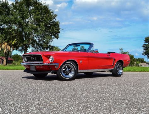 1968 Ford Mustang Convertible Red | NR Classic Car Collection Stuttgart
