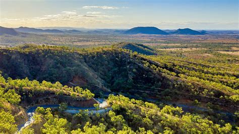 Powerlink selects Hitachi Energy to strengthen the grid in Queensland ...