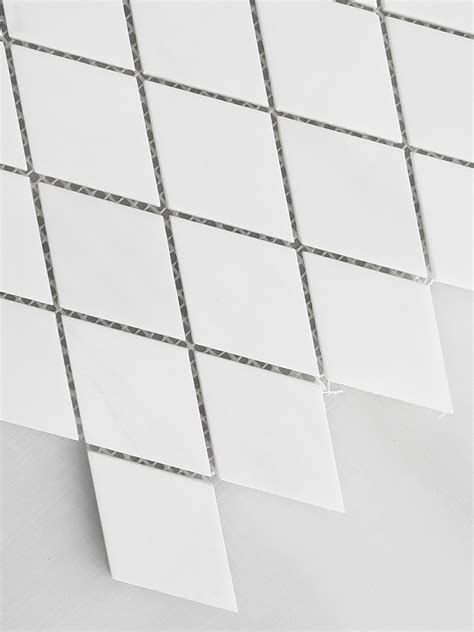 White Diamond Marble Mosaic Backsplash Tile - Pure White