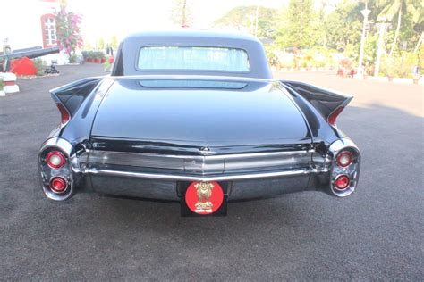 Cadillac Car | LOK BHAVAN