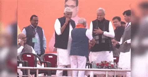 ashok gehlot smiling with gajendra singh shekhawat when bhajanlal ...