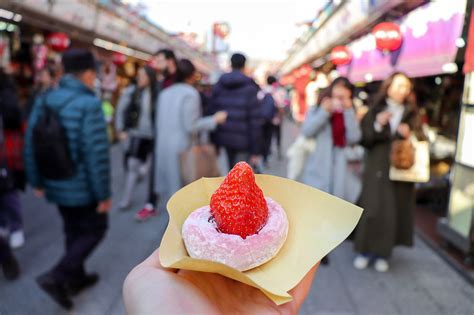 10 Must-Try Street Foods in Tokyo: What to Eat in the Streets of Tokyo