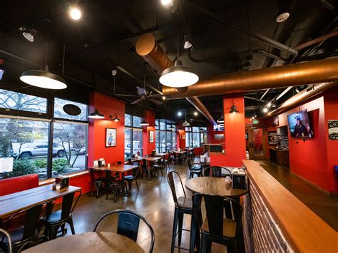 The 13 Best Seattle Restaurants To Have A Big Group Dinner - Seattle ...