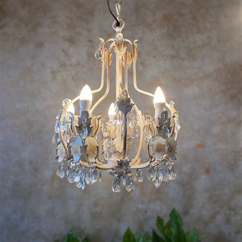 Bliss White Chandelier (5 arms)– Sunshine Boulevard