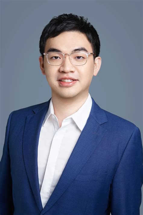 Pan Yinghao, a lecturer of NADS, published his research results in Review of Economics and ...