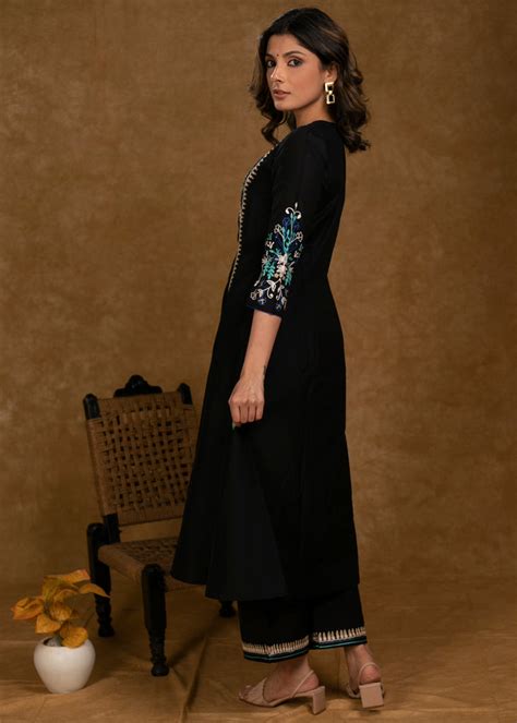 Exclusive Black Cotton Silk Kurta & Pant Set with Embroidered Panel Yo ...