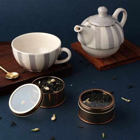 Tea Pot, Cup & Jasmine Green Teas (40 gms) Set – Eyaas