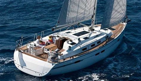 Bavaria 45 Cruiser - 8+1 berths - Sailing boats charter in Murter ...