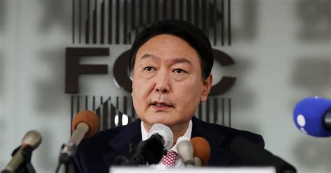 윤석열의 청년구애 “40세 미만도 대통령 될 수 있도록 논의”