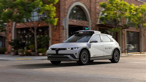 Hyundai and Waymo partner for autonomous fleet services | Autocar ...